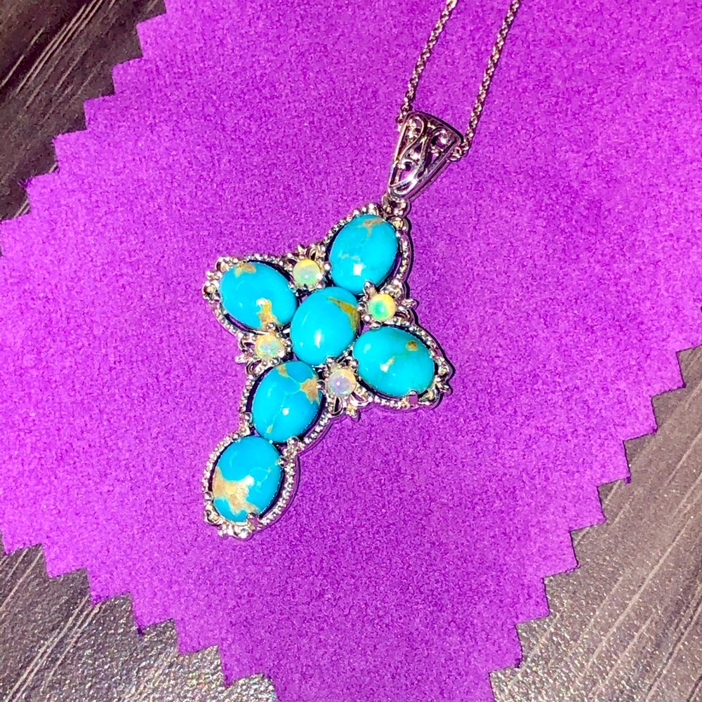 38.) New Beautiful Turquoise & Australian Opal Pendant Necklace